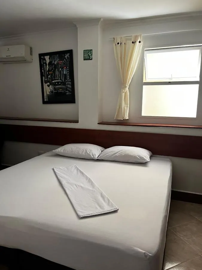 Apartamentos Freddy's Tours Santa Marta